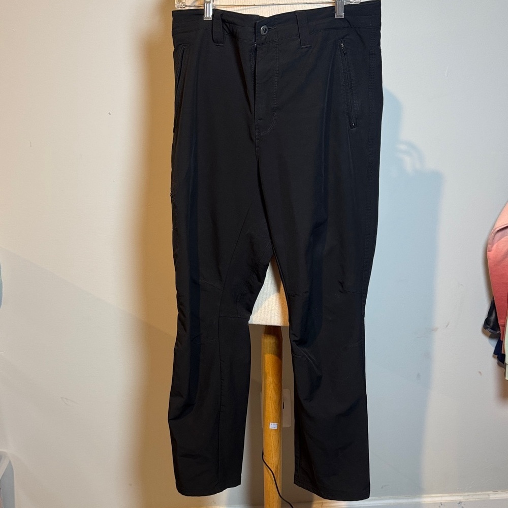 Patagonia Men's Classic Black Dress Pants